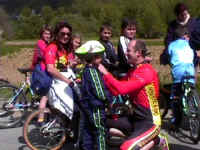 Marco con moglie e bimbo.jpg (174618 byte)